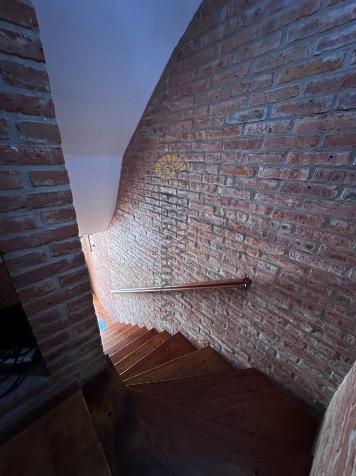 TRIPLEX EN PINAMAR CON COCHERA 