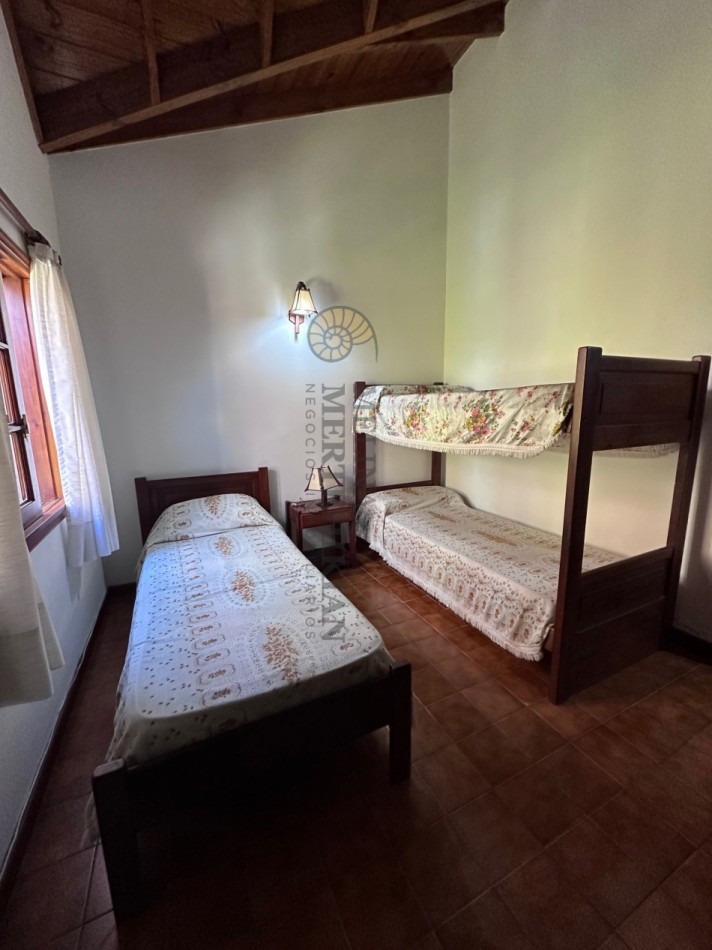 TRIPLEX EN PINAMAR CON COCHERA 