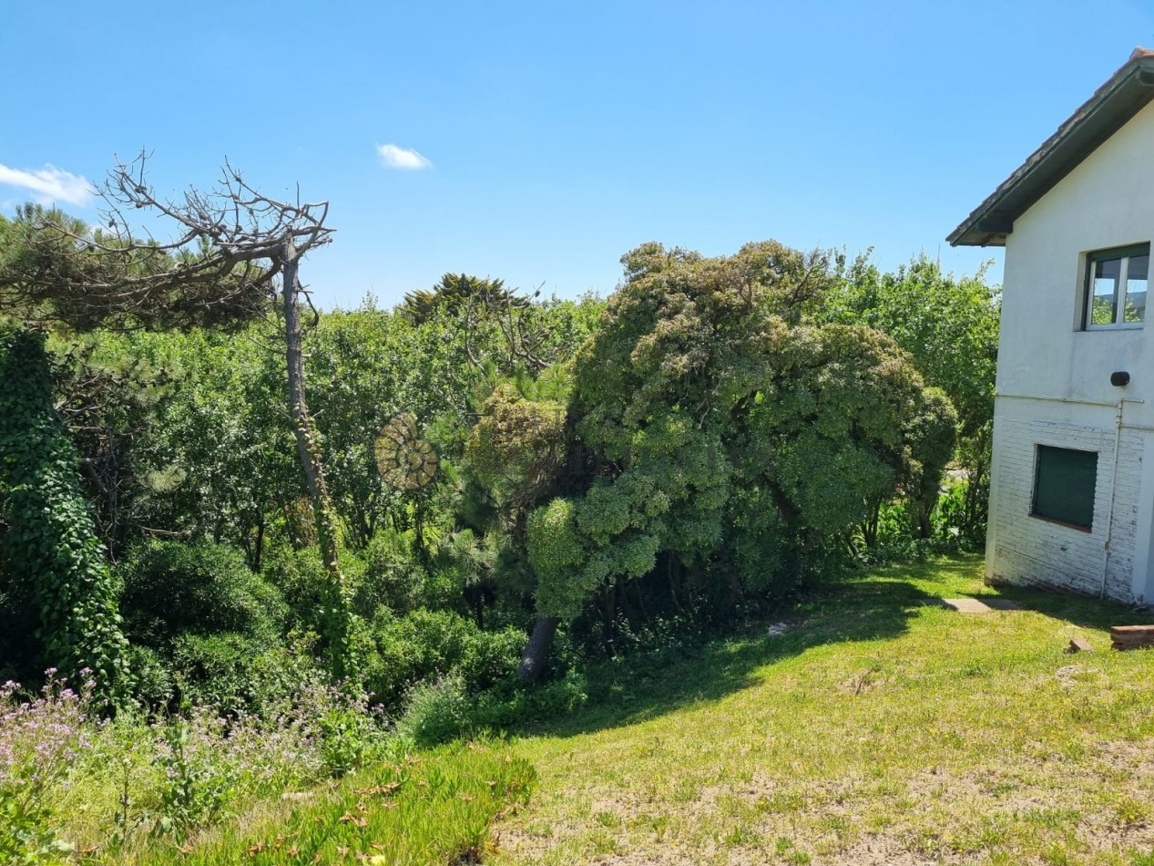 CASA FRENTE A LA PLAYA EN PINAMAR 