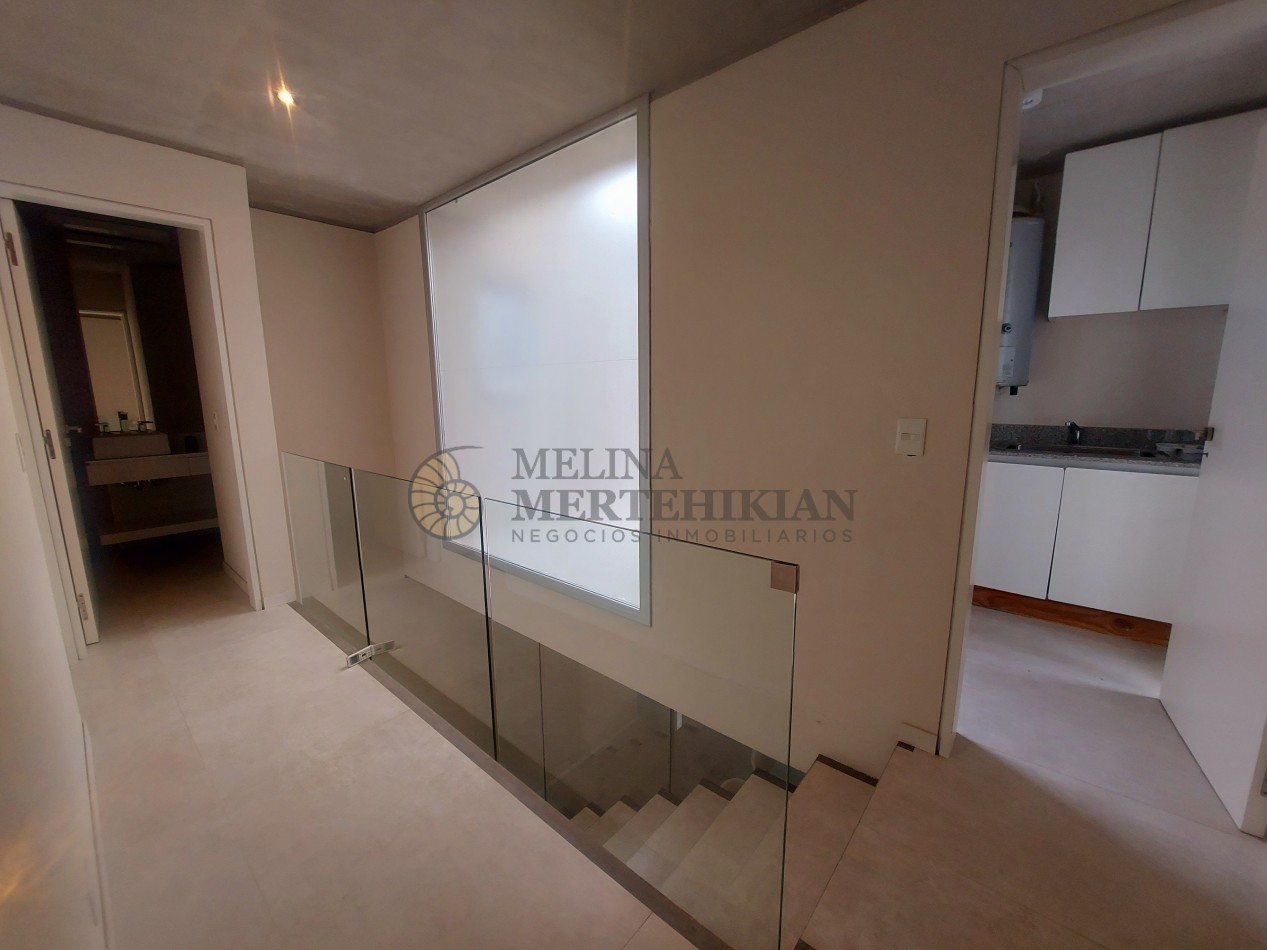 CASA CON PILETA EN CARILO