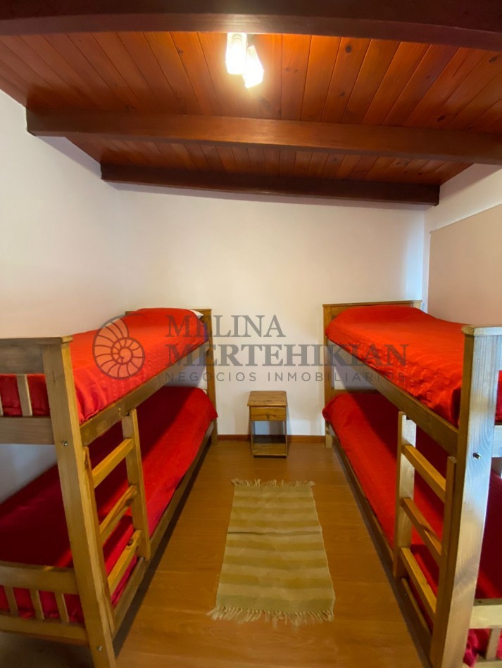 CASA EN PINAMAR NORTE PARA 8