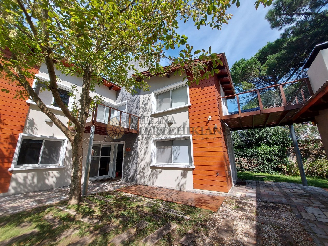 CASA EN PINAMAR NORTE PARA 8