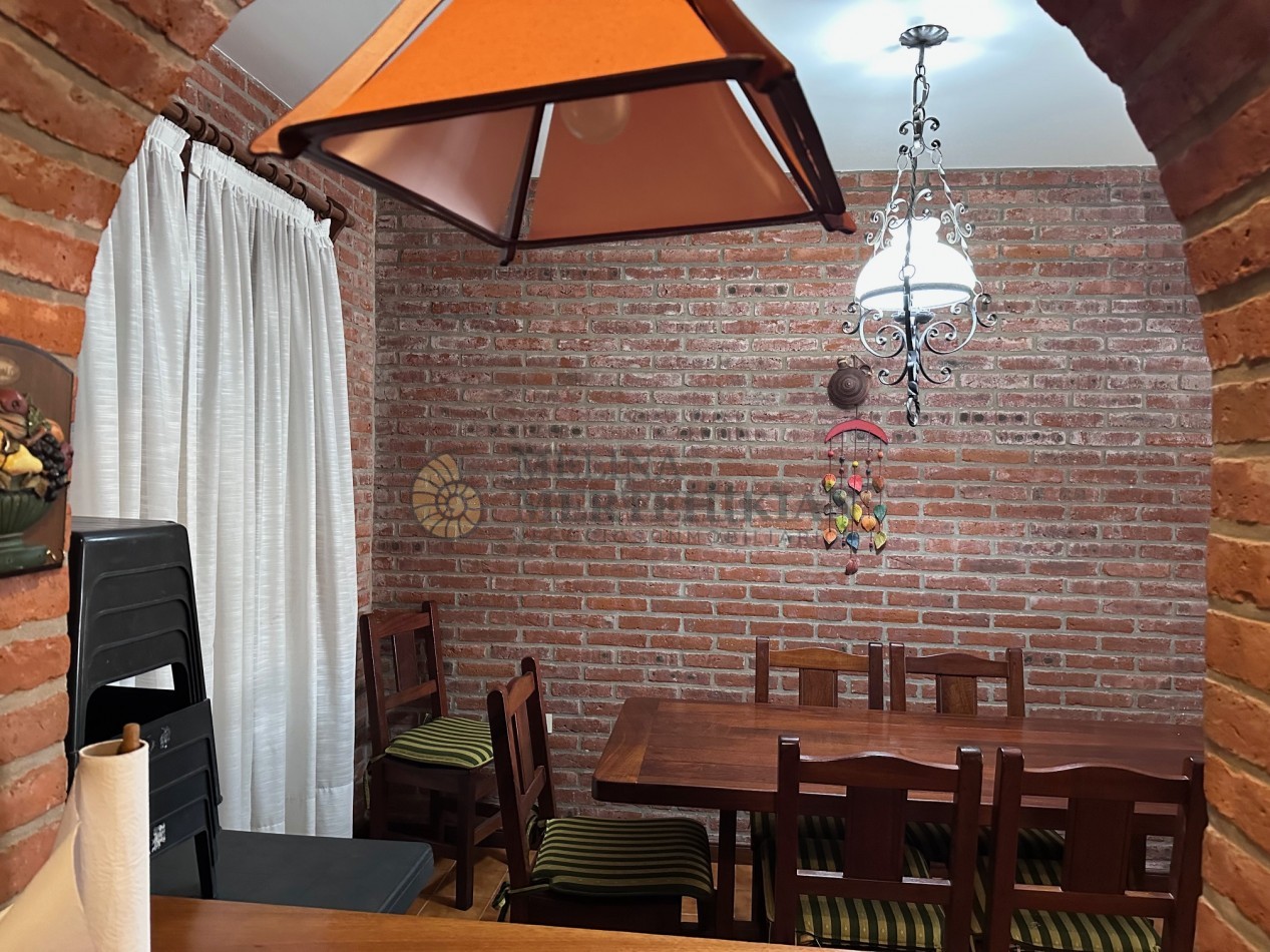 TRIPLEX EN PINAMAR CON COCHERA 