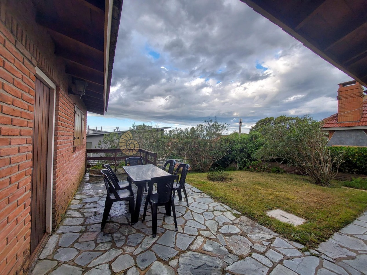 CASA EN VENTA EN MAR DE OSTENDE